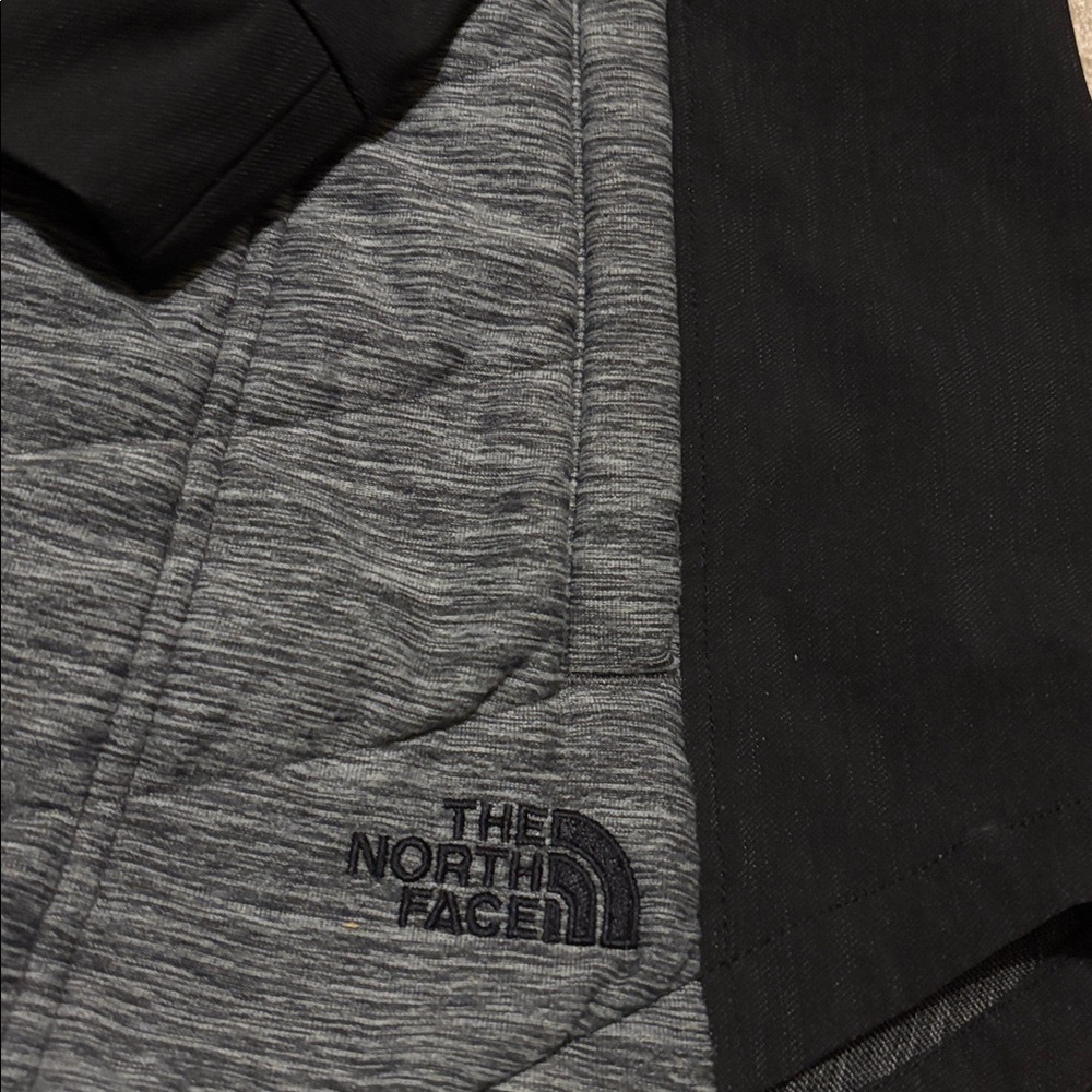 Northface Pseudio Jacket Size Medium - image 4